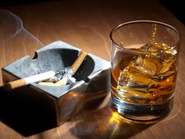 Сигареты и алкоголь 